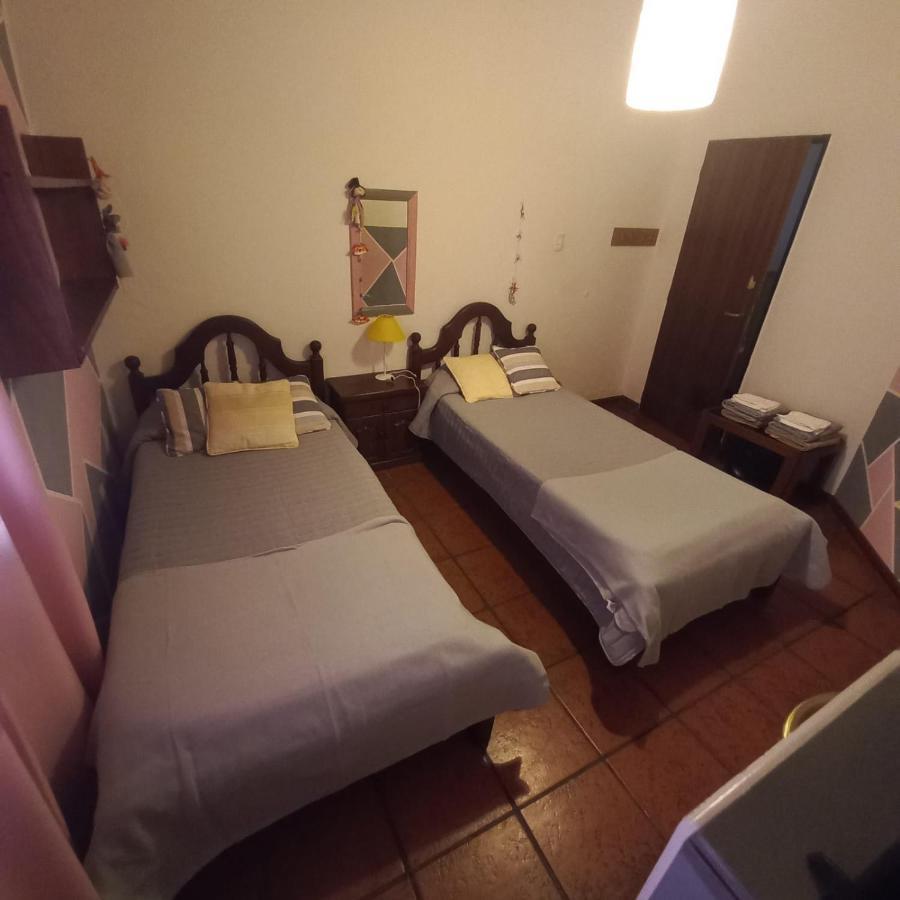 Casa Confortable - Parque Central - Estacionamiento, Patio, 3 Banos, 5 Habitaciones - La Cieneguita Екстериор снимка