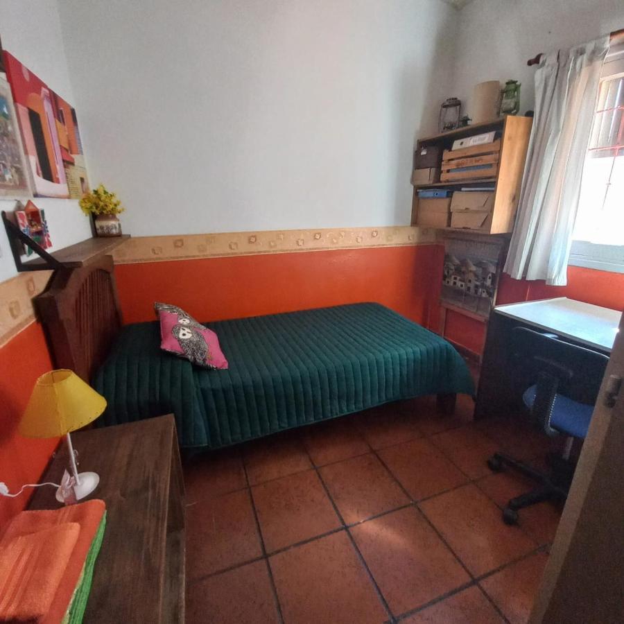 Casa Confortable - Parque Central - Estacionamiento, Patio, 3 Banos, 5 Habitaciones - La Cieneguita Екстериор снимка